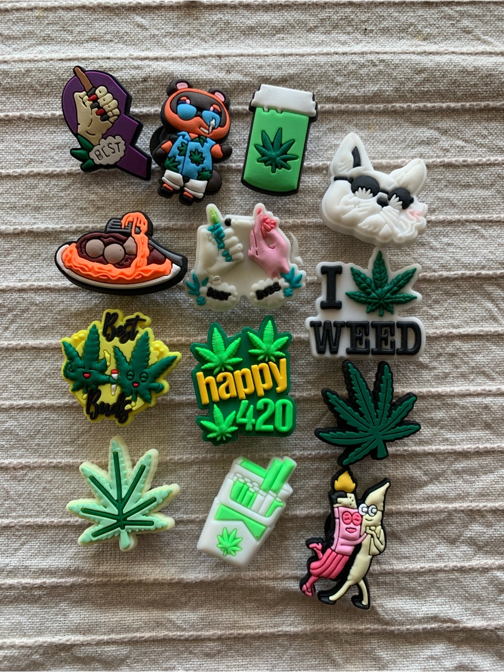 Cannabis-Themed Shoe Charms ๐